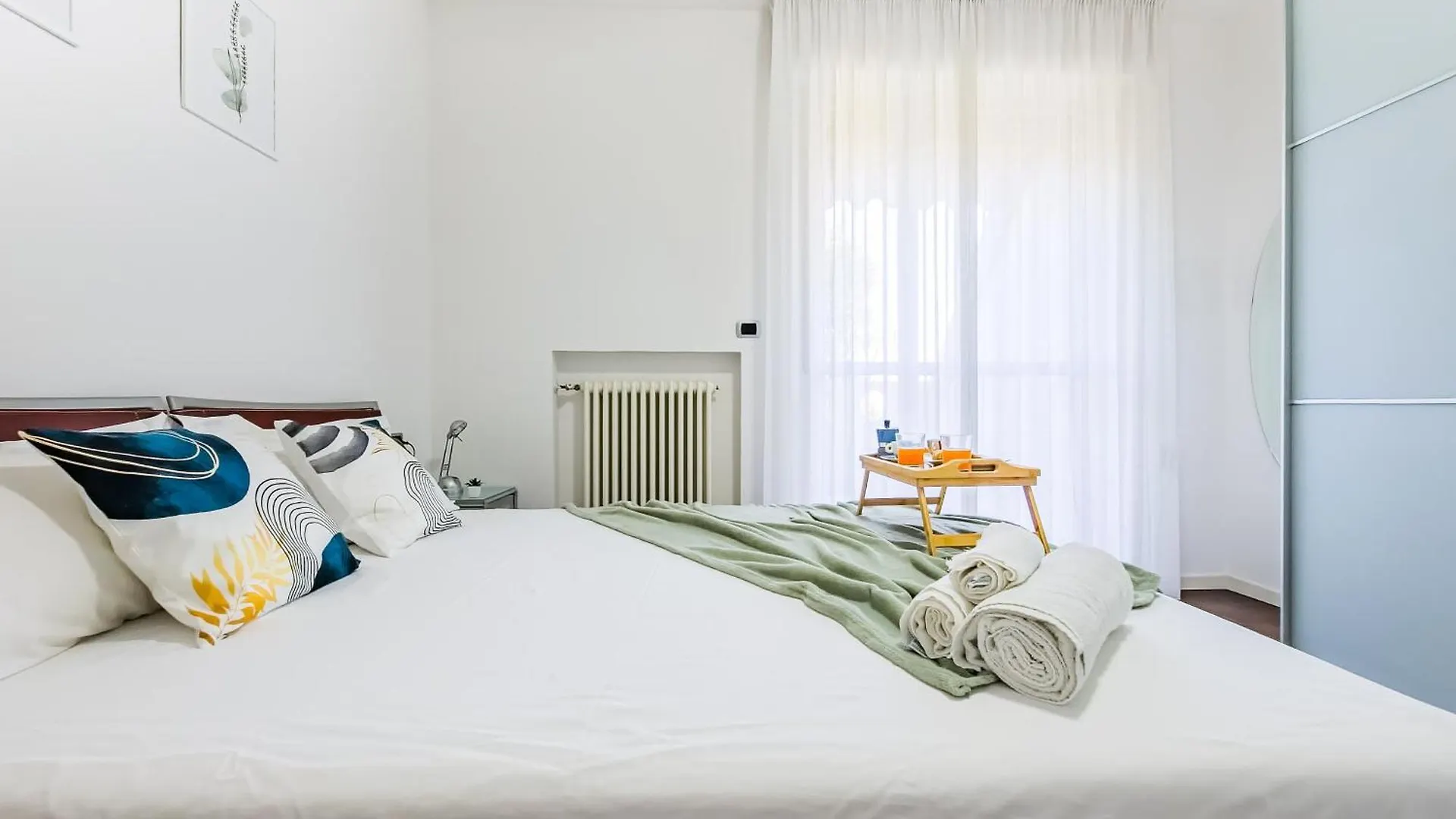 Apartment The Pyramids Of Motor Valley - Ra'S Suite Modena